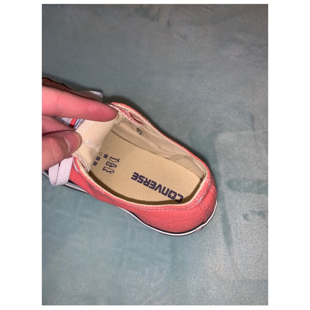 Converse - Picture 4 of 5